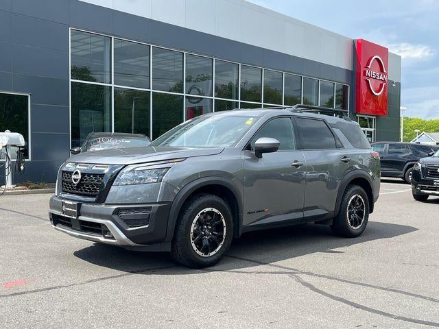 2024 Nissan Pathfinder Rock Creek 4WD in Gun Metallic — front three-quarter view